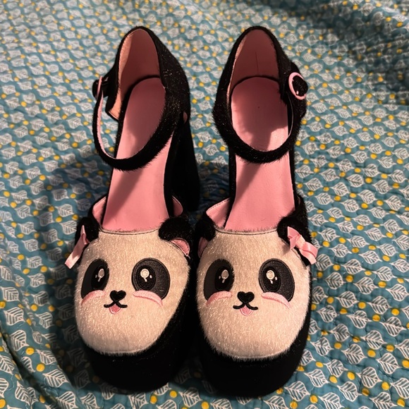 Dolls Kill Black and Pink Panda Heels - Picture 1 of 4